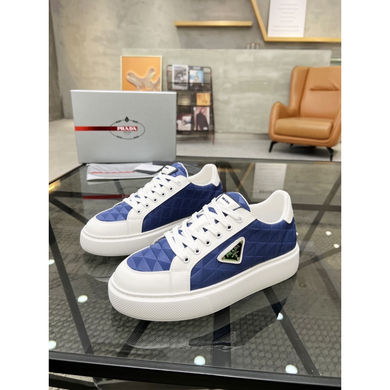 Pra*a sneakers